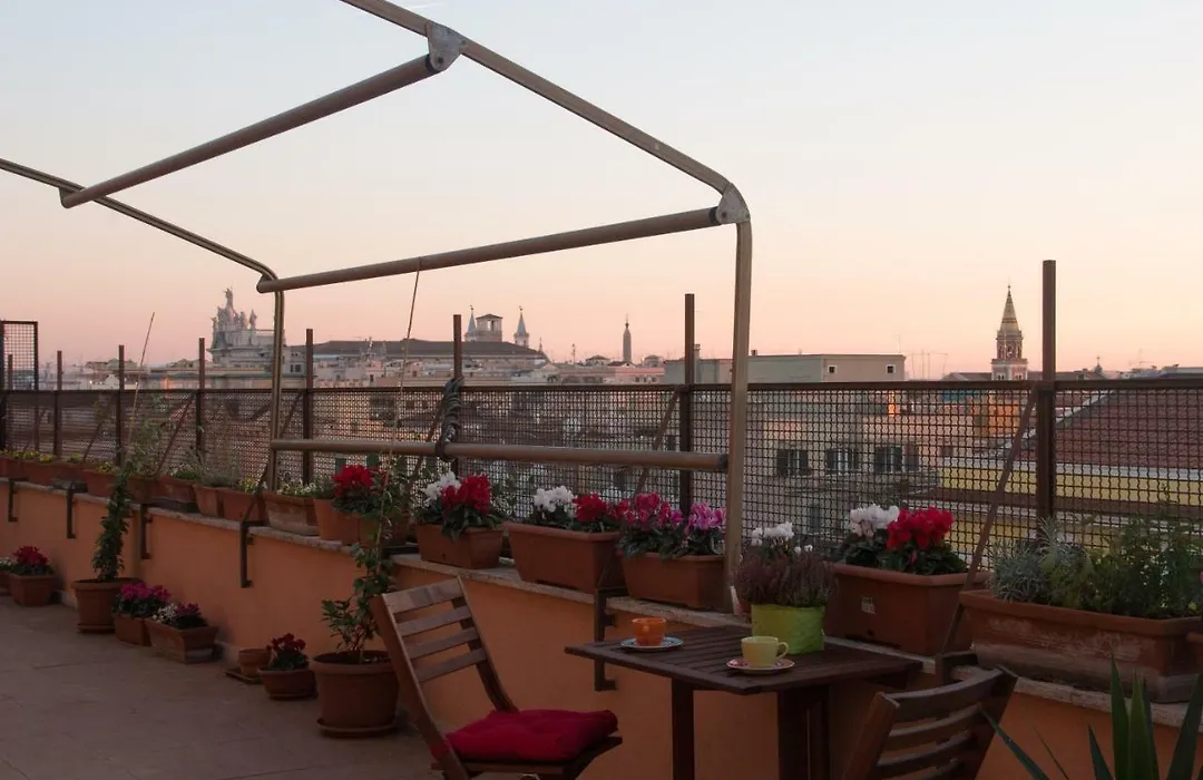 La Terrazza di Evelina Guest House-1